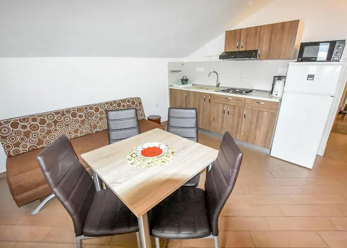 Апартаменты Ornella Пашман