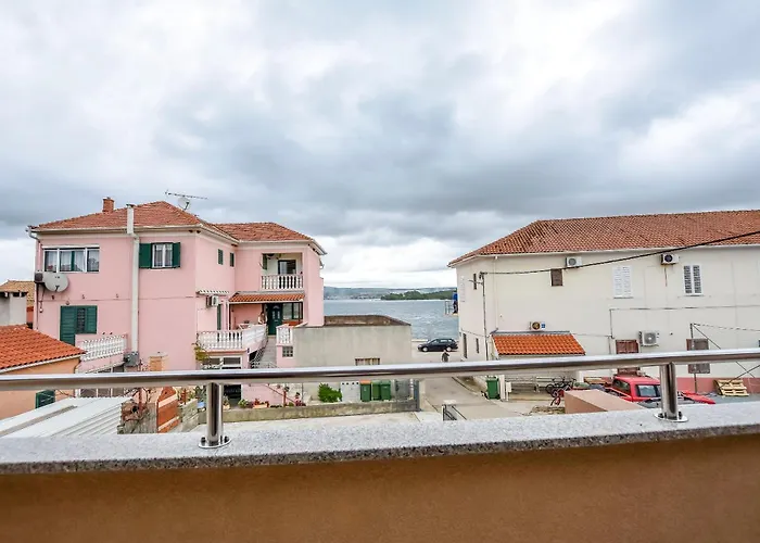 Ornella Appartement *